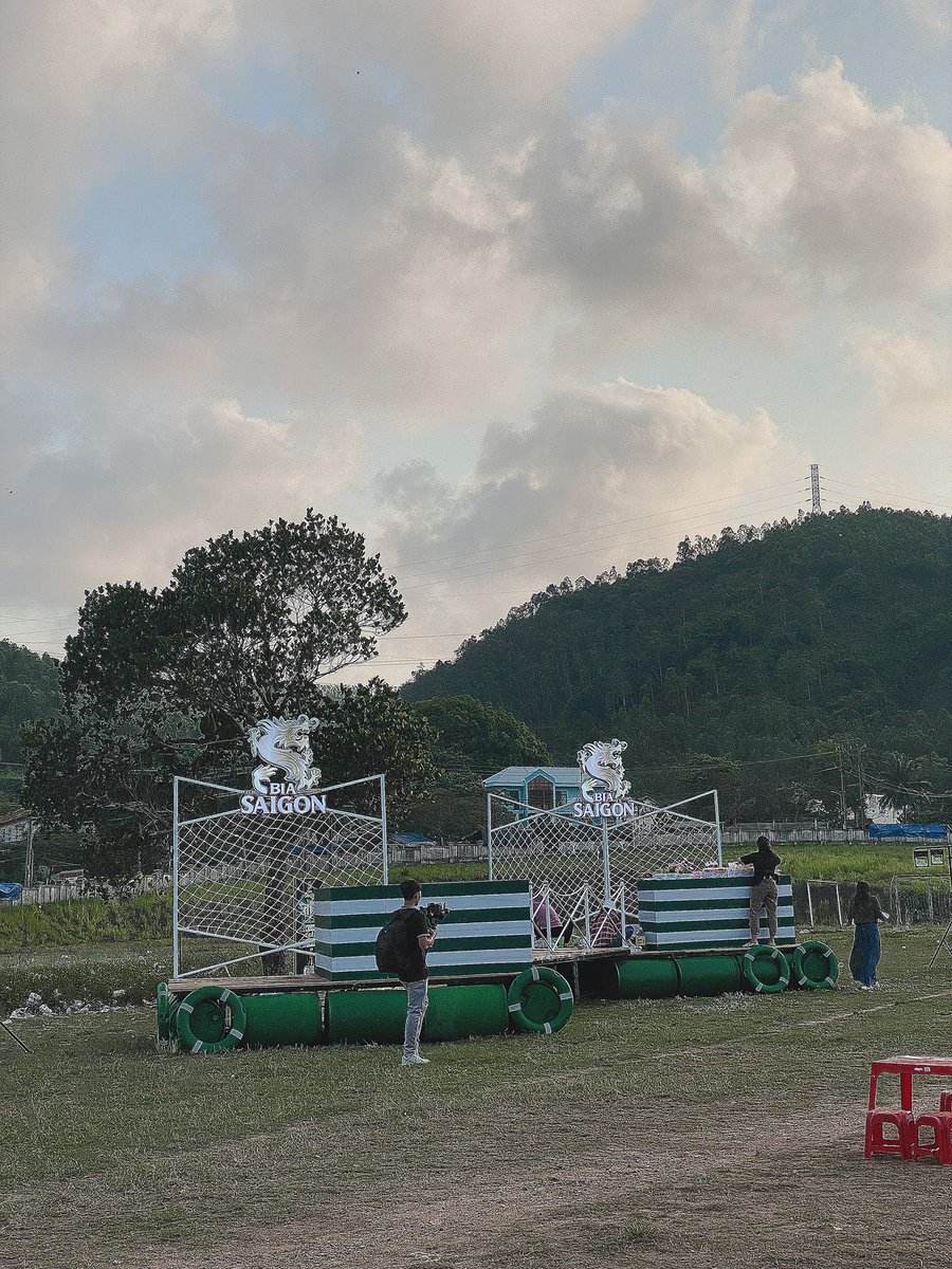 No Vacation just Job 🙃