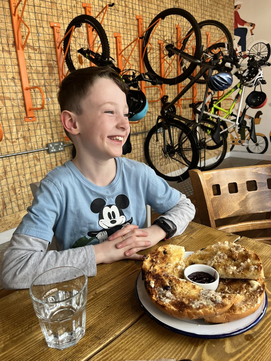 SusanBelfourd's tweet photo. Yesterday we took full advantage of new @cardiffcouncil bike lanes to cycle to @thebikelock for amazing coffee &amp; teacakes! Great to feel safe on our 10k ride &amp; get the boys enjoying #activetravel https://t.co/ncXTKPKIYd