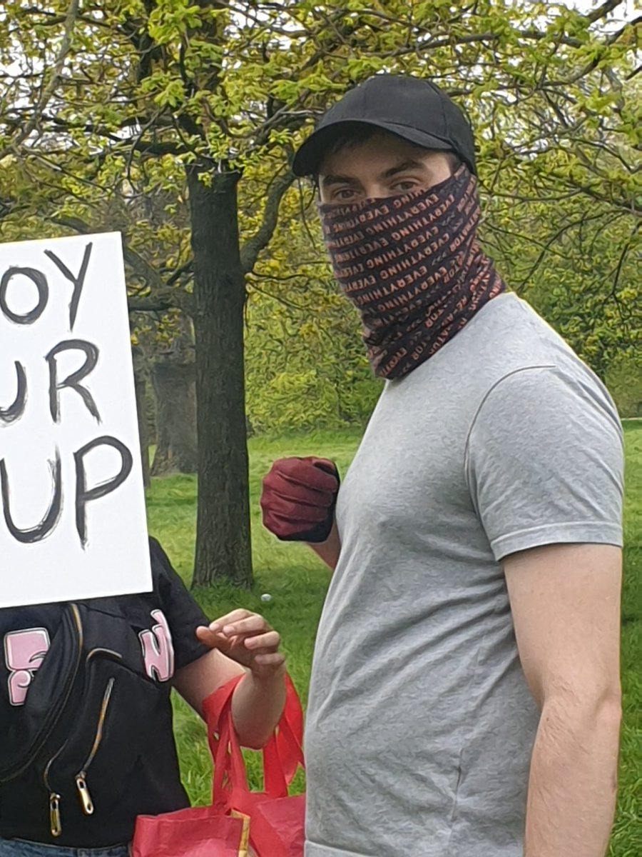 This dude looked to be in charge of the anti-fa agitators at Speakers Corner, including leading the mob in aggressive chants. These are the type of men in the driving seat at the protest when women try to meet. His hate was palpable, videos incoming. Does anybody know who he is?