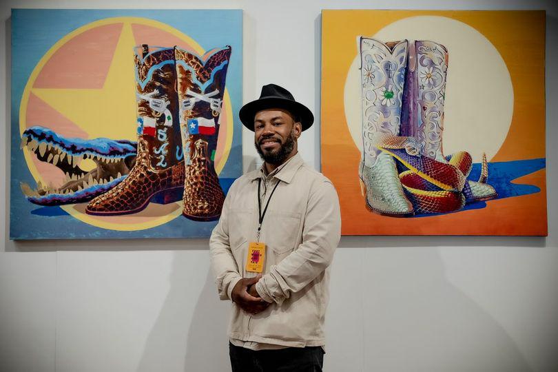 AkraphealArts's tweet photo. My boot series inspired by bespoke boots from Maida's boots in Houston Texas. See more on my insta!
.
#cowboyboots #fienart #art #oilpainting #artfair #customshoes #fortworthartfair https://t.co/xUepLPmENl