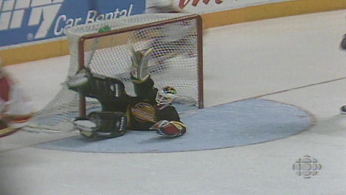 JasonBeck82's tweet photo. April 30th-On This Day in BC Sport History: 1994

Pavel Bure scores on a breakaway in overtime to give the Vancouver @Canucks victory over the Calgary Flames in Game 7 of their 1st round playoff match-up completing an unlikely series comeback after being down 3-1 in games,.../2 https://t.co/cPzQwv7iGn