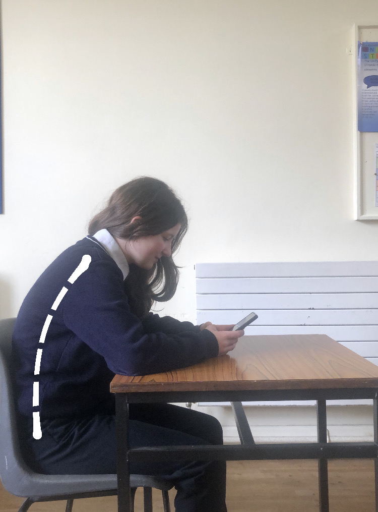 modernposture23's tweet photo. The impact of using our phone stand on your spine and posture versus without....what a difference. Contact us today for your order of our phone stand only €9.99 @StudentEntProg @KerrySEP @PresCisland #studententerprise #modernposture #phonestand #sustainability #backpain https://t.co/heQE1IYUGk