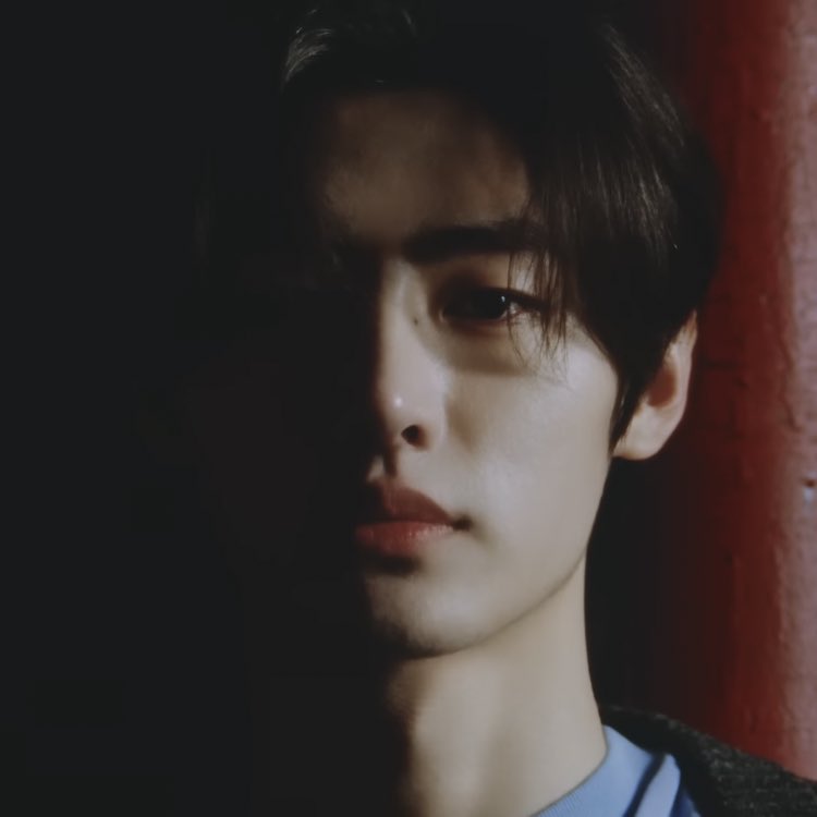 heeheelee2001's tweet photo. POV:  #SUNGHOON as your Boyfriend 😭🩸 

#ENHYPEN_4thMiniAlbum #ENHYPEN #DARKBLOOD #BiteMe https://t.co/e3i6mXDlIX