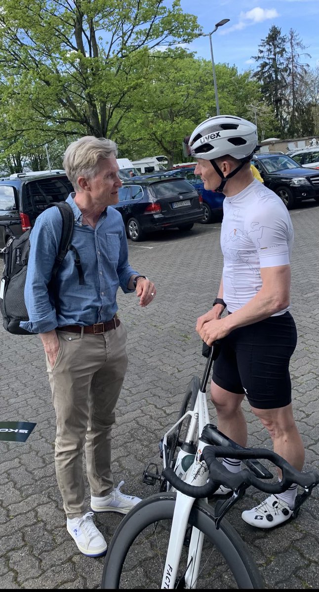 Brian Holm tweet media