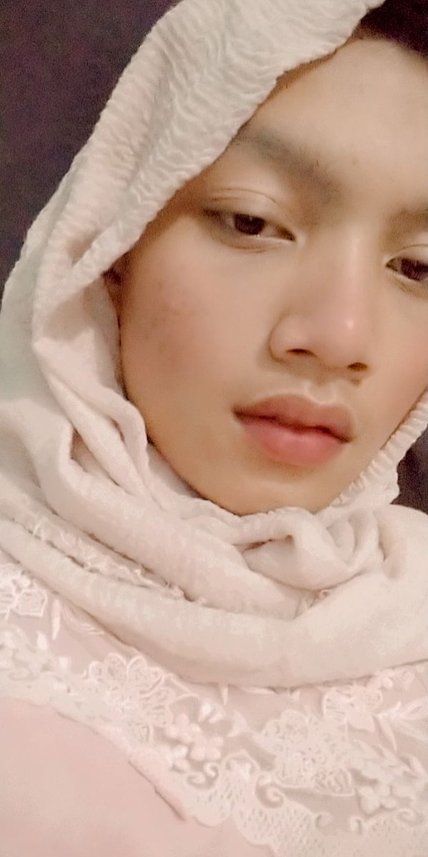 sasaa18y's tweet photo. Foto kemarin abis dari nikahan tmen, hadehh jadi pengen nikah🙃 https://t.co/UNFki8eXHc