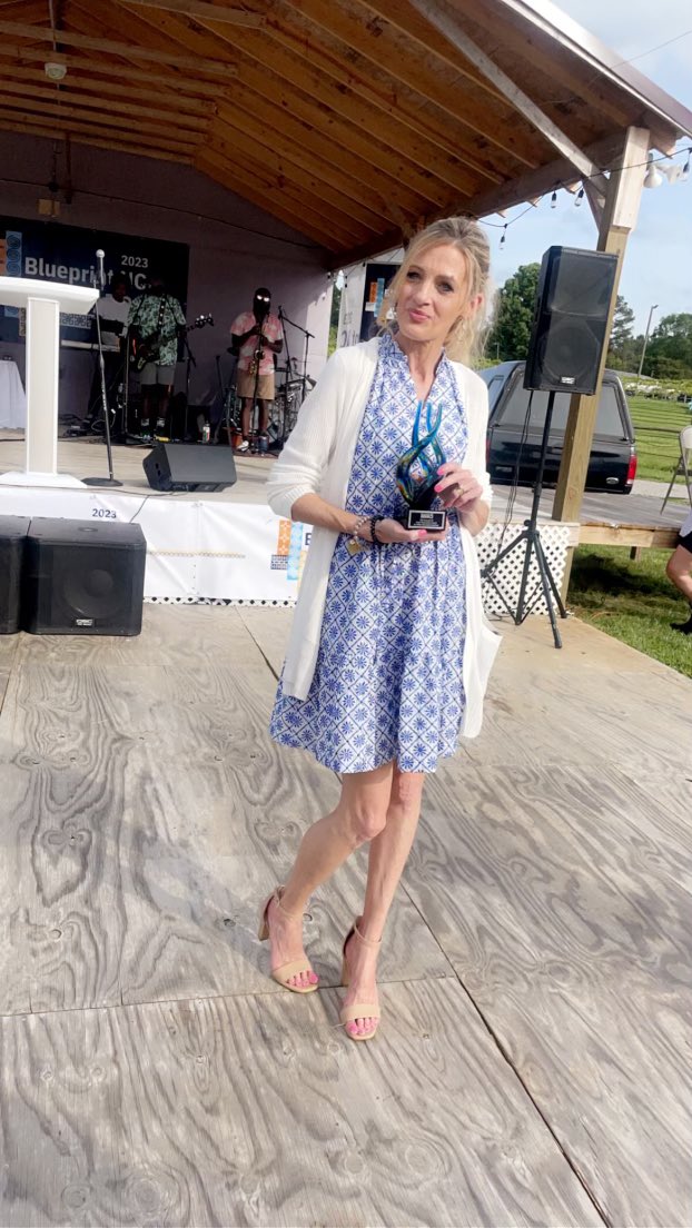 MecklerKristina's tweet photo. A few more pics from the Blueprint NC awards yesterday. We had an amazing time and met some absolutely amazing people. I am so proud of the work we do at NC APRI ! Thank you Blueprint NC for recognizing our work in voter registration!!
#ncapri #ncapref #blueprintnc https://t.co/LOcWbdspMb