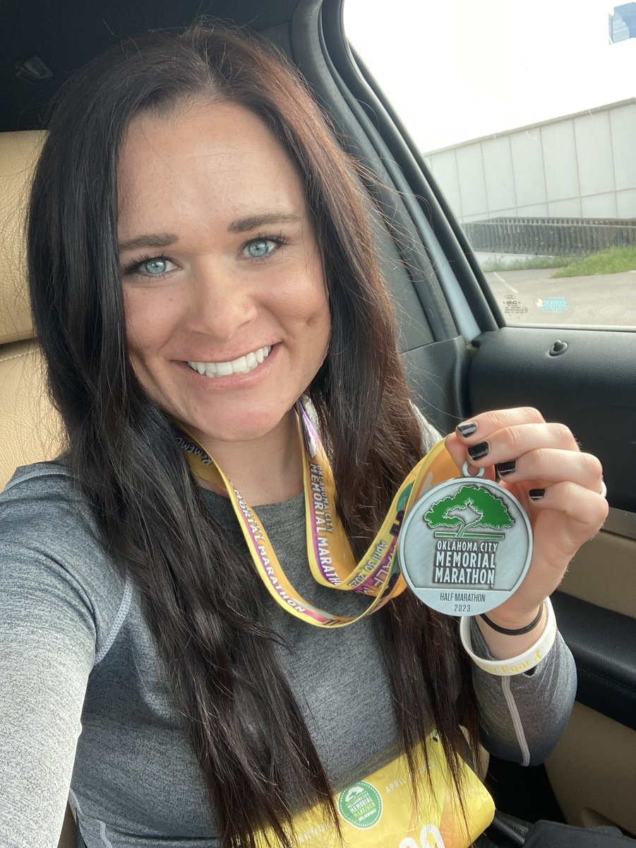 Coach_K23's tweet photo. My 🔥 wife dominated a half marathon this morning! Proud of you, @SadieMarie21 ‼️‼️ https://t.co/5Vlq3cN5Aw
