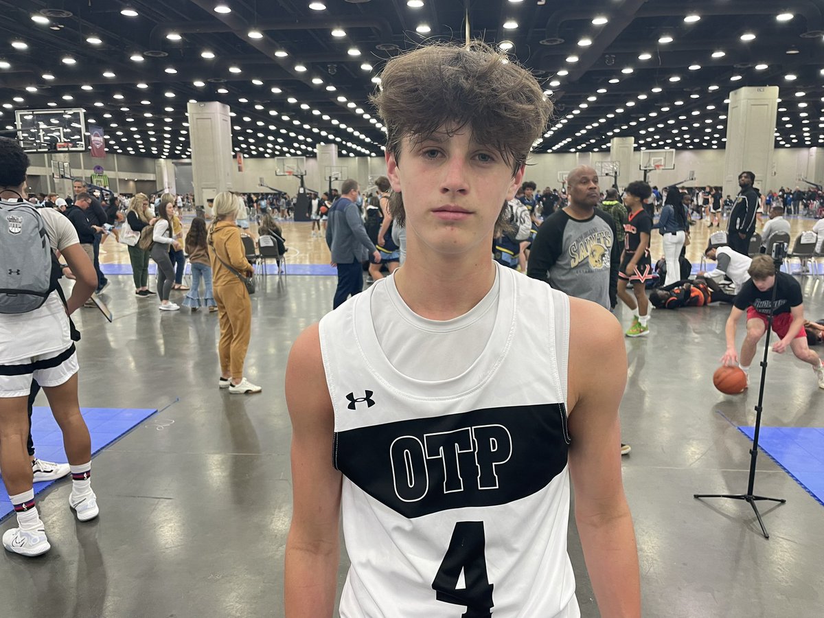 #GrassrootsShowcase 15U: Hampton Cox made four 3’s en route to 22 points for OTP National