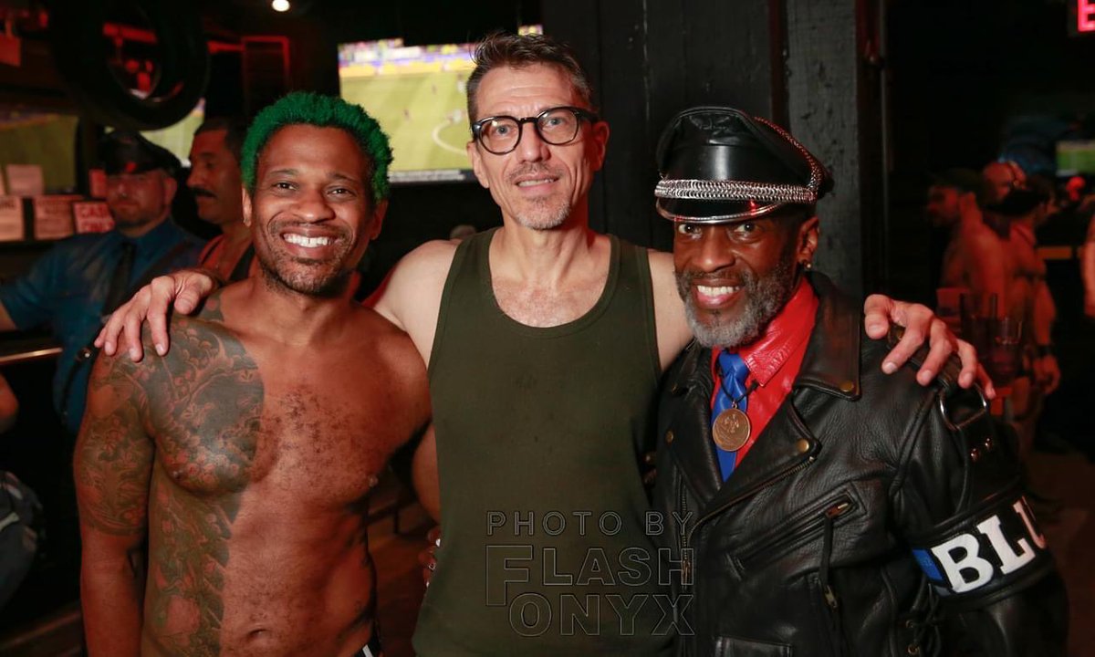 MrMDLeather2016's tweet photo. #TheMaster loves the MALE energy felt at @eaglenyc2 . #BDSM #KINK #FETISH #Leatherman #learhermen curative & HEALTHY #masculinity! https://t.co/3XqYkKW8Ed