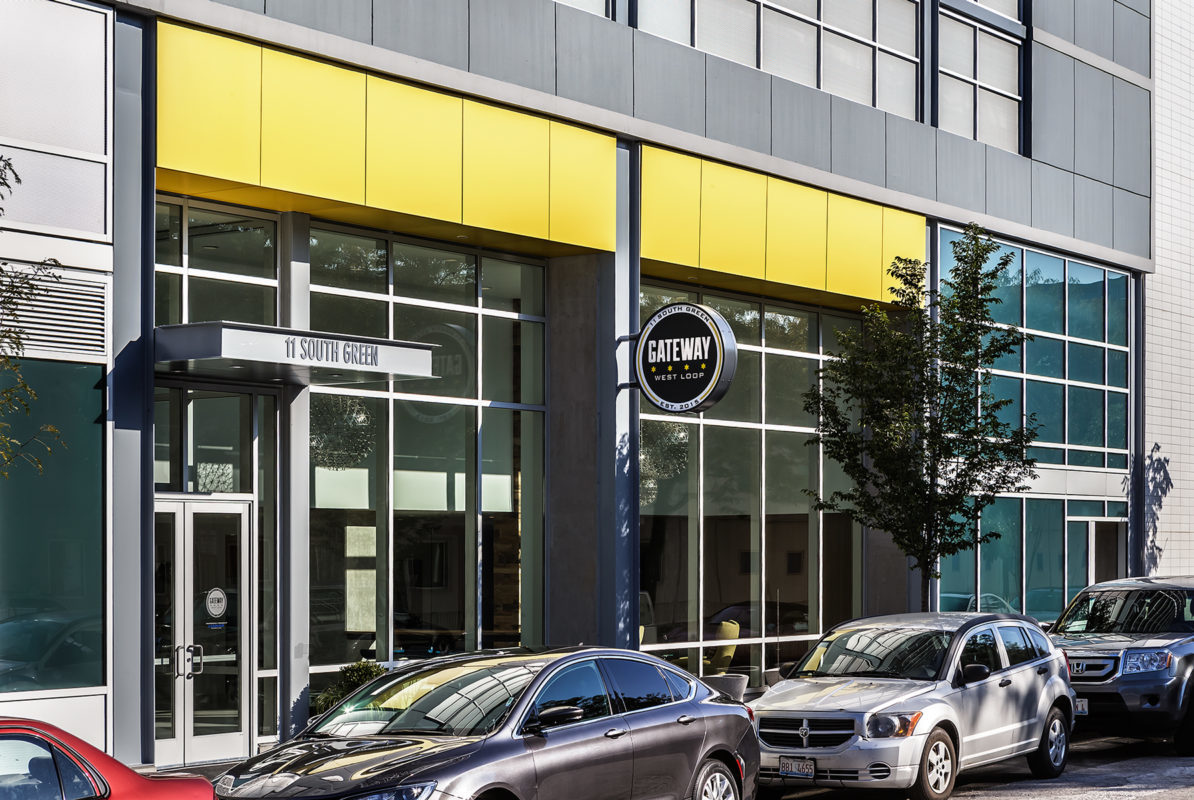 GatewayWestLoop's tweet photo. Experience all the West Loop has to offer. Interested in the neighborhood? Give us a call at 312-283-3354 to learn more! https://t.co/59Xphq3Srm