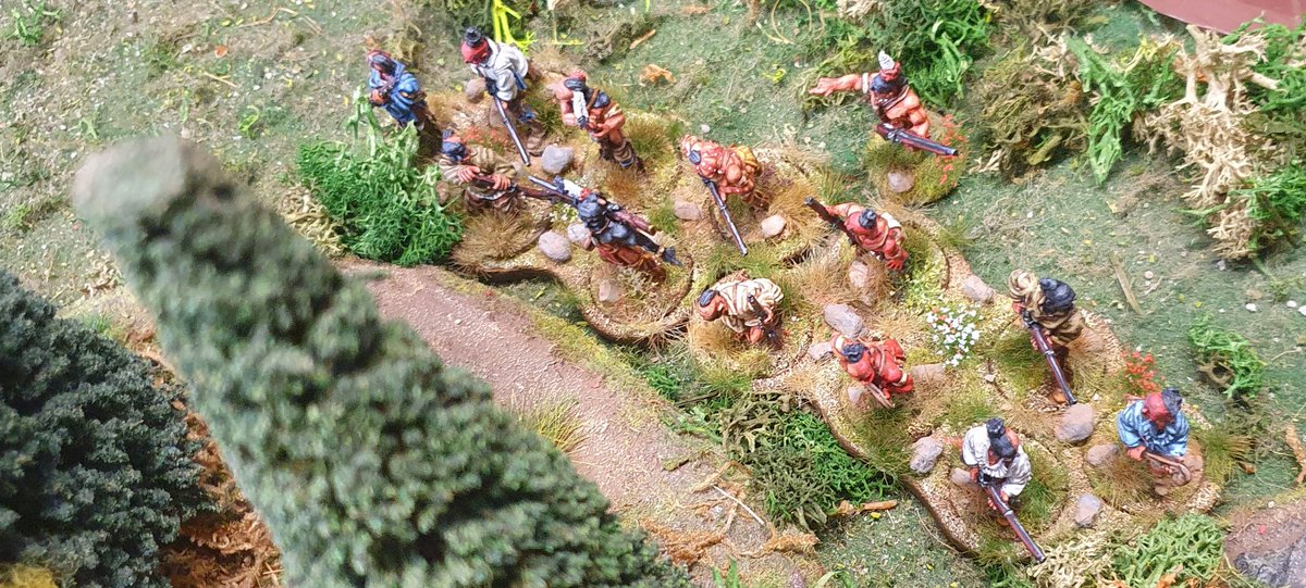 Axebreaker10's tweet image. I had Nick @Moiterei1984 over to my house for some French and Indian War gaming. First time I got my collection on the table so pretty chuffed! Still trying to learn my phone camara.
#Sharppractice #FrenchIndianWar #spreadthelard #Wargaming
