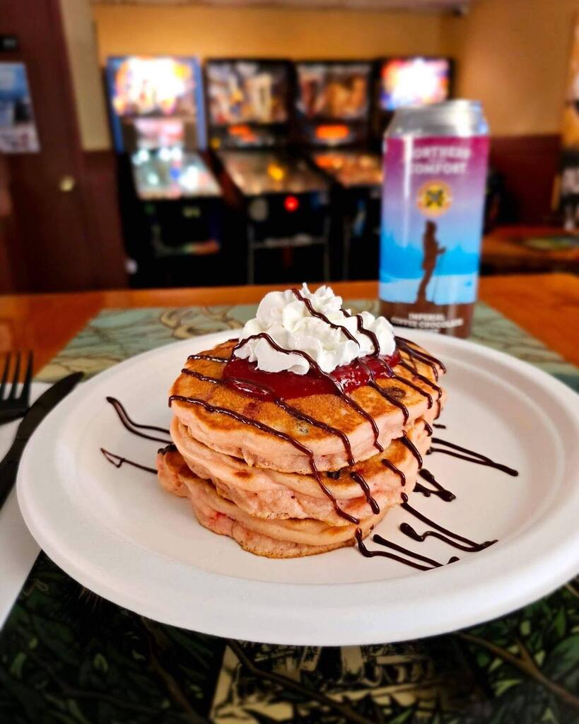 ExcelsiorPub's tweet photo. Last day for Chocolate Cherry Pancakes before we switch it up for May! 🍫 🍒 🥞 https://t.co/ceqGzs1yCL https://t.co/JCcX5scsGG