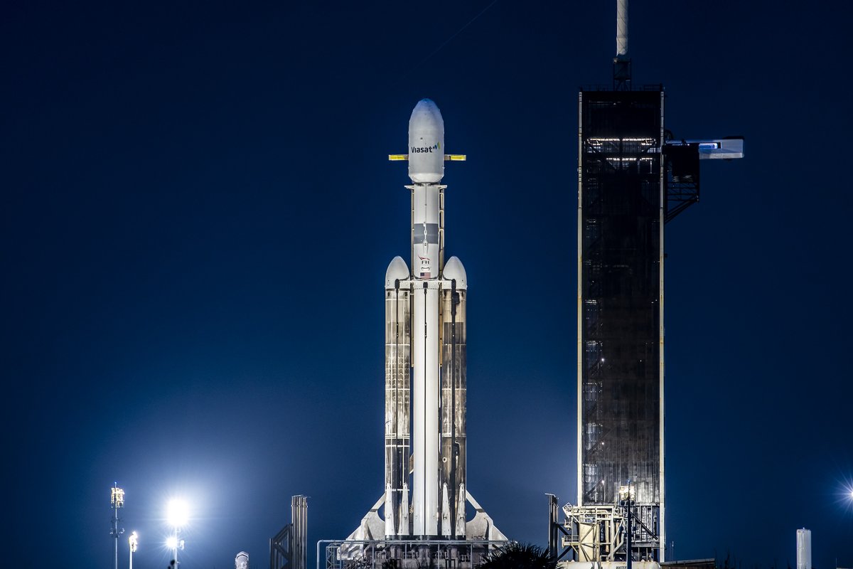 All systems and weather are looking good for tonight's Falcon Heavy launch of <a href="/ViasatInc/">Viasat</a>'s ViaSat-3 Americas mission → spacex.com/launches/missi…