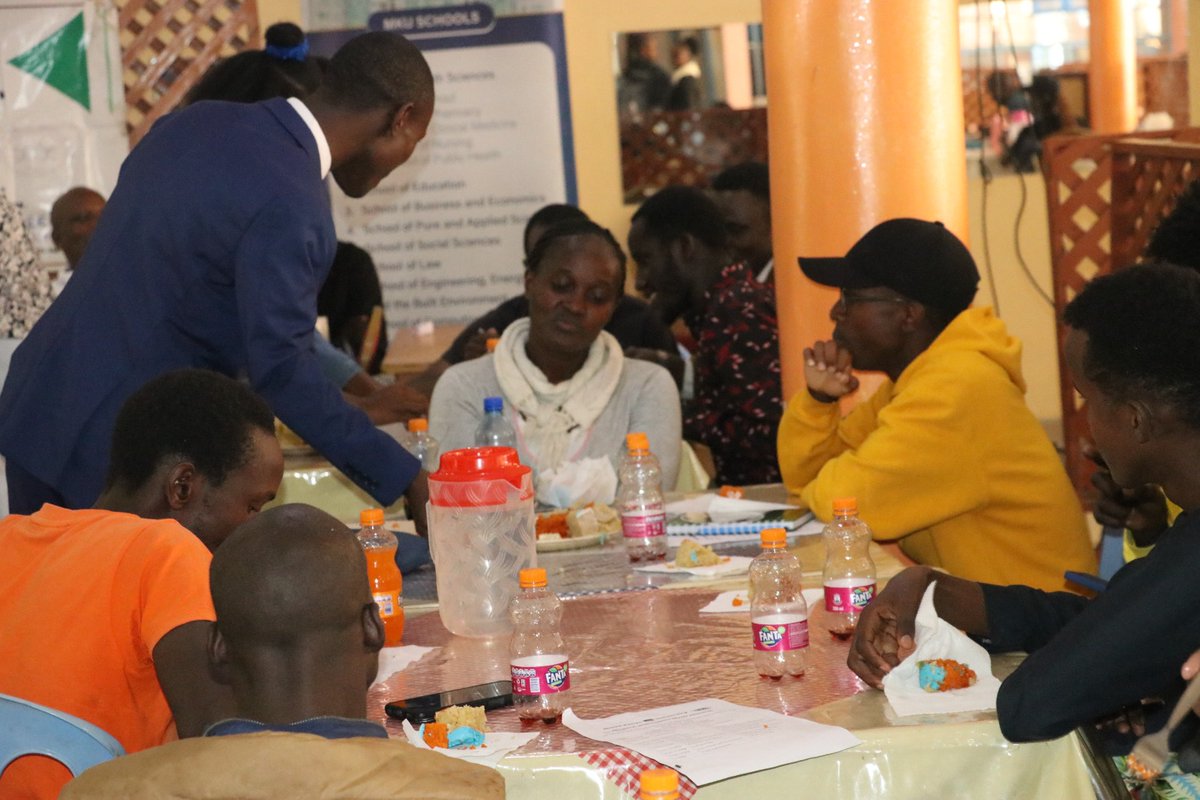 lensydan's tweet photo. Serving them is what I'd do all the time provided I share that "ONE TABLE" with them.... #Always available for MKUSNA @Mkuspecialneeds @ucssnakenya https://t.co/2SsrkUcDYk