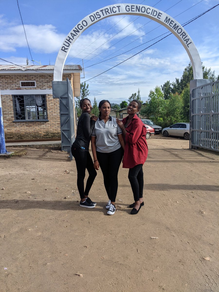 Kagarama04's tweet photo. Ruhango,Ntongwe. Mutwaze kdi mukomere.genocide yakorewe abatutsi mata 1994 ntizojyera ukundi.tuzahora tubibuka Mayaga https://t.co/ekulb2EJ7N