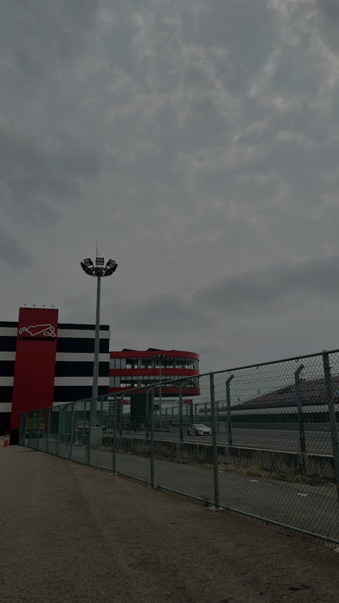 chanel44444444's tweet photo. 🏁🏆2023 STS 超級房車全國系列賽🏎️💨
♡♡BORDER speed racing♡♡
#BORDER
#borderspeedracing
#Border高性能避震器
#英國刺客機油 #assassins #oil
#uspower #豪祥汽車精品
#嘉晟國際輪業
#無邊整合行銷
#omina
#jcbrake #煞車來令片專家
#賽車女郎芸芸
#賽車女郎 #車模 #明日芸芸 https://t.co/ZVwgSppp34