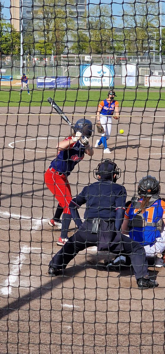 First loss for <a href="/HSBOlympia/">Olympia Haarlem HSB</a>. 6-5 win for <a href="/SparksHaarlem/">Sparks Haarlem</a>