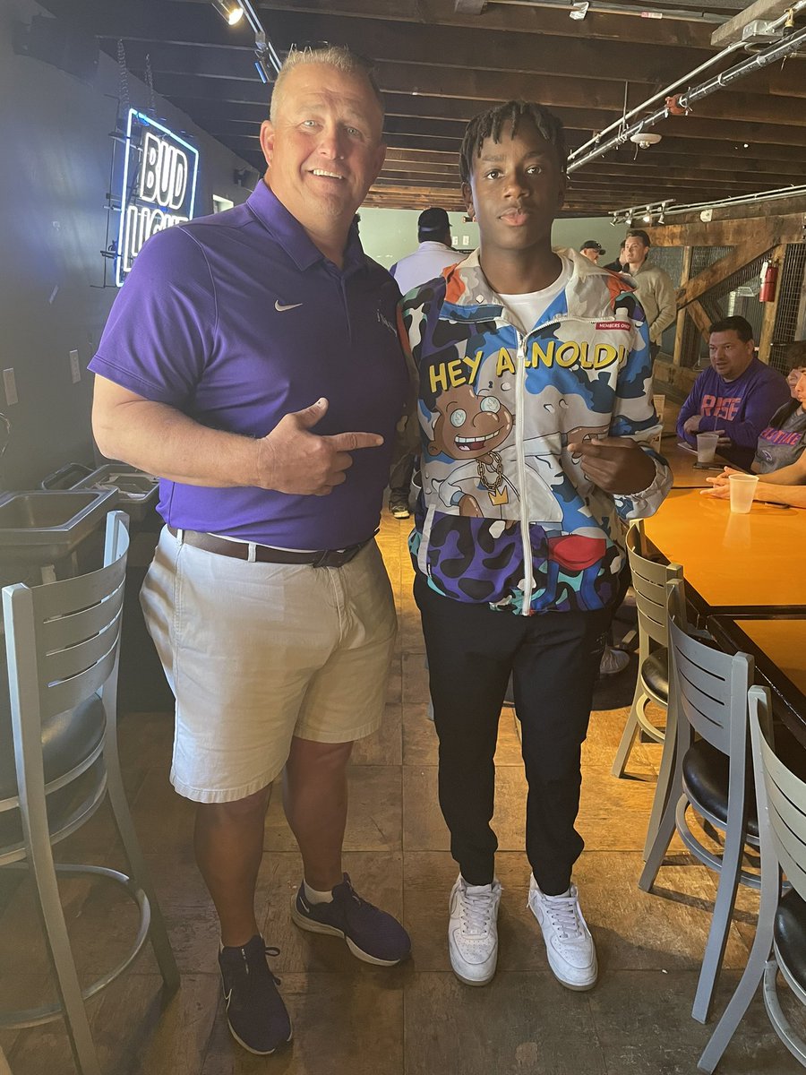 erick_thomas3's tweet photo. Thanks to @NMHUFootball and @NMHUcoachrhud I had a great time at my unofficial visit.@nmheat_7v7 @IBthecoach @SAMOONEY2 https://t.co/dQg0TALaw5