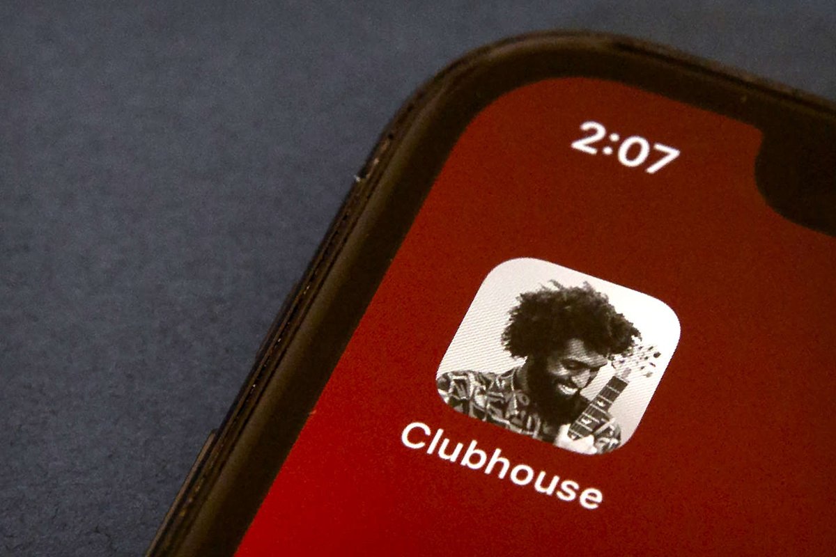 ChanPerco's tweet photo. #Clubhouse licencie la moitié de ses employés.

Pas de photos, de vidéos ou de hashtags, l’application Clubhouse est fondée uniquement sur des conversations orales en direct, à suivre à plusieurs. https://t.co/ACJrkNicuf