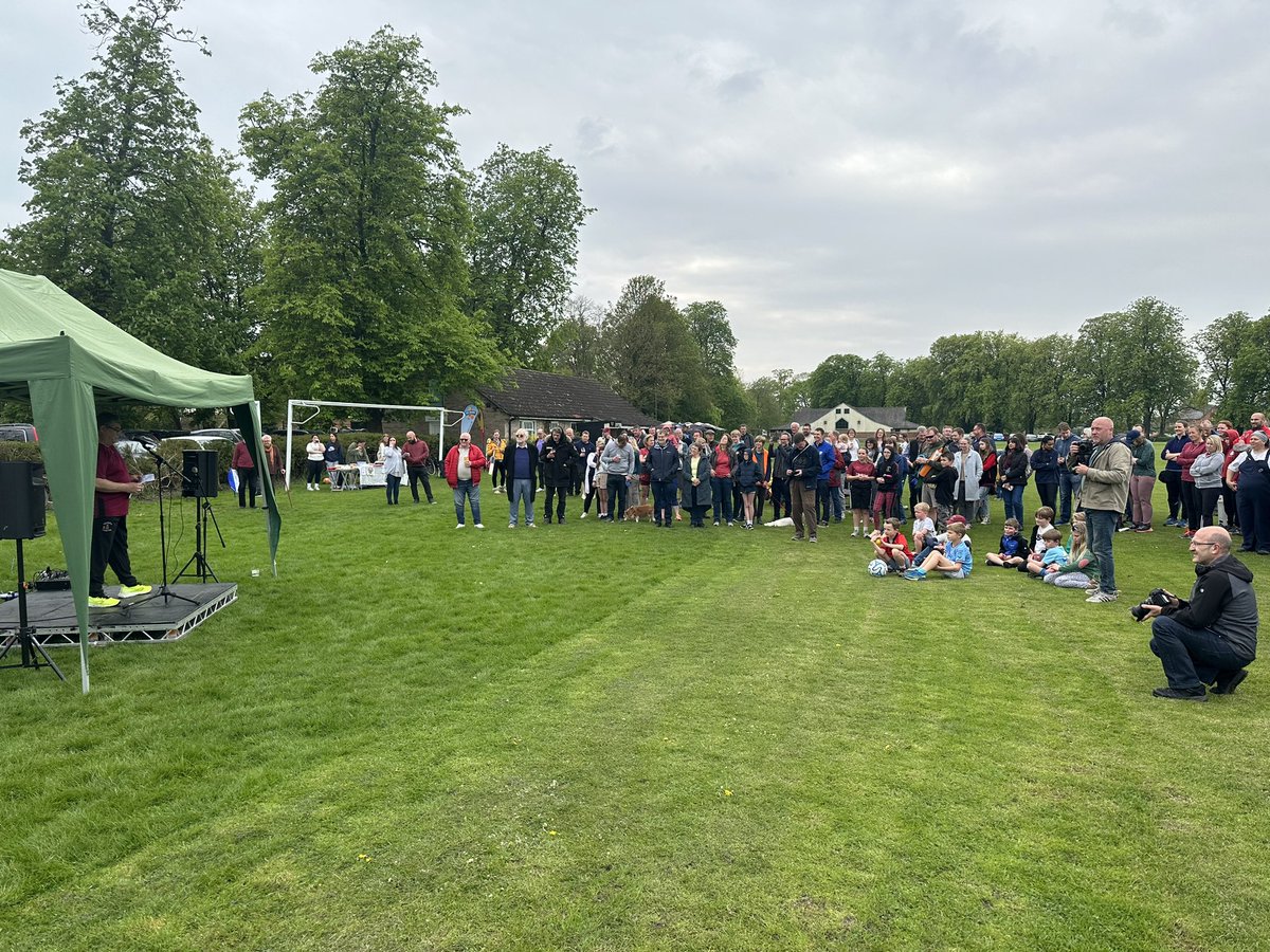 CharlesDagnall's tweet photo. What a wonderful &amp; special day spent in the company of @WhisperingBob at @steventoncc to help open their new nets. Fabulous asset the cricket club is to their community. Great to see so many turn up! Love it. https://t.co/igal2Oml1j