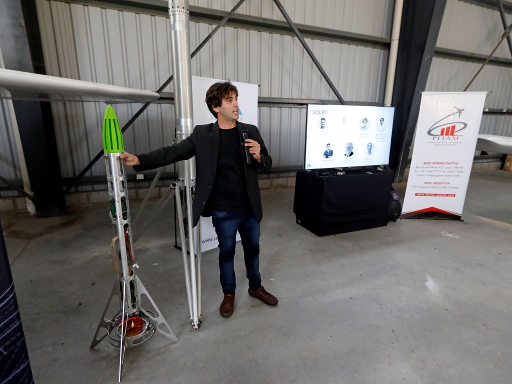 LIA Aerospace presentó sus planes de negocios en el PITAM:
argentinaenelespacio.blogspot.com/2023/04/lia-ae…