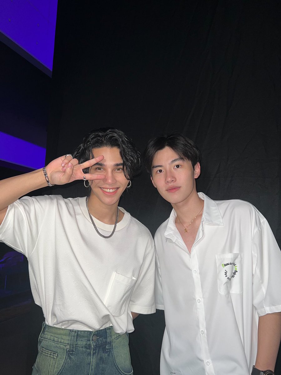 ppromxx_'s tweet photo. เอาจริงๆนะ พระเจ้าเจฟร้องเพลงดีเกินไปมาก✨กราบงามๆในเสียงเลย🎤 https://t.co/F2ygl1xGd7