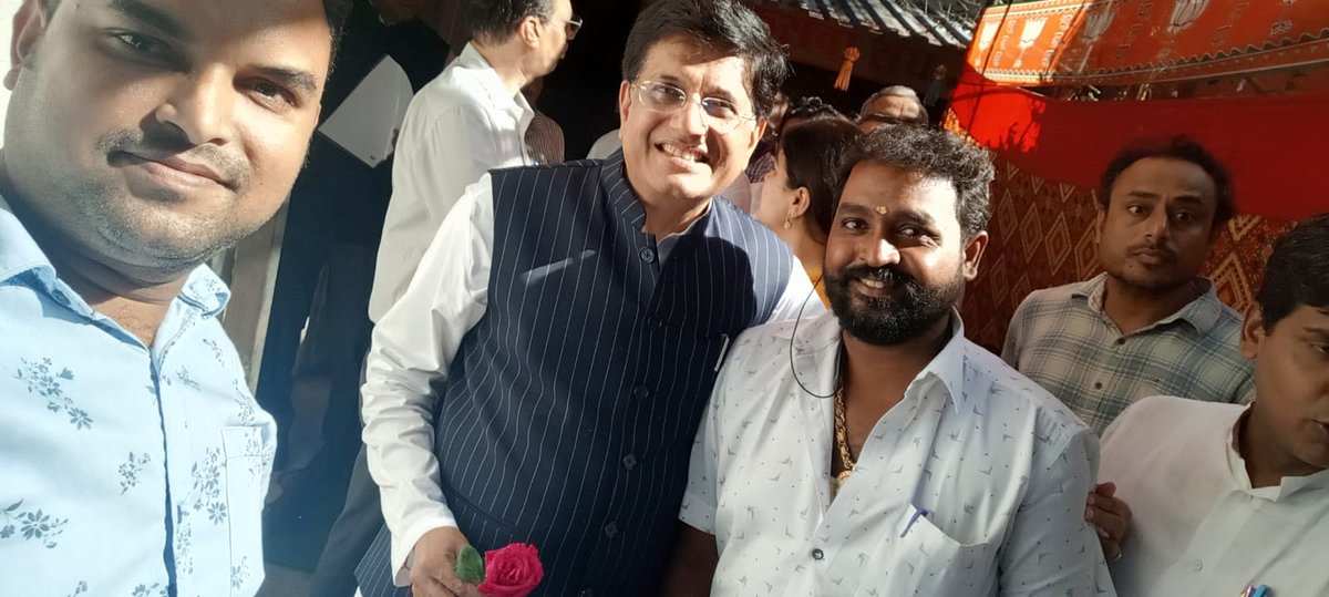 MNityagajendran's tweet photo. Ward 151 100th Episode special Maan ki baat @PiyushGoyal https://t.co/RAsfc2NMyJ