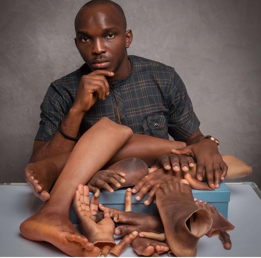 daddyowenmusic's tweet photo. I am really impressed by ths Nigerian sculptor John Amanam, He is the first African to produce hyper realistic prosthesis for Africans! Ths is a big win in the disability world! I have to look for ways on how we can partner and help so many PWDs in Kenya. 
@MalaikaDF 
@JohnAmanam21