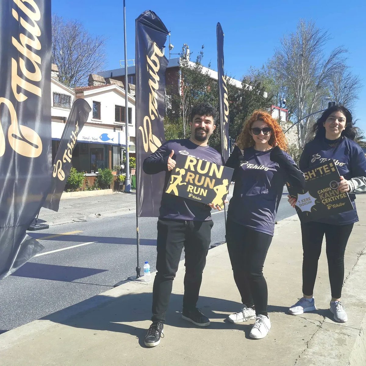 sonnurbabayigit's tweet photo. #halfmarathonofIstanbul #ancientcity #ancientroute #Marathon #RunLikeAnAncient #Runner #Running #Run in #istanbul on this #ancientland #IBB #EkremImamoglu #LovelyOrganization 👏🏽👏🏽👏🏽🧿💐💓 https://t.co/h9rCyj3TIK