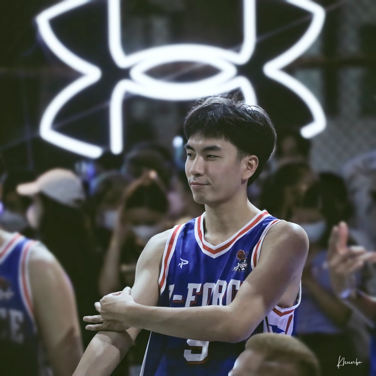 BBkhunbo's tweet photo. Number 9 X UnderArmourTH 🏀

#ChainCholasit9 #Chain9 #UA5x5TH #UnderArmourTH https://t.co/1kl1QbukGW