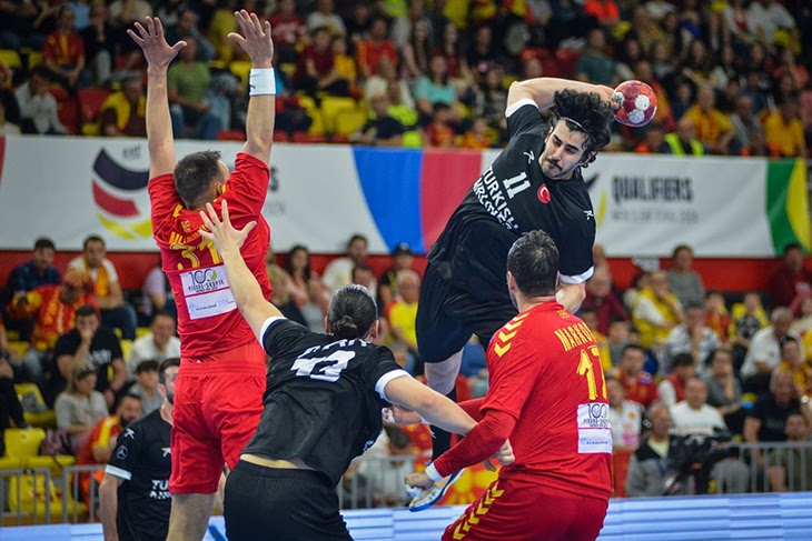 #EHFEuro2024 #heretoplay A Milli Erkek Hentbol Takımı, Kuzey Makedonya'ya mağlup oldu ow.ly/9wRP50O4jXq