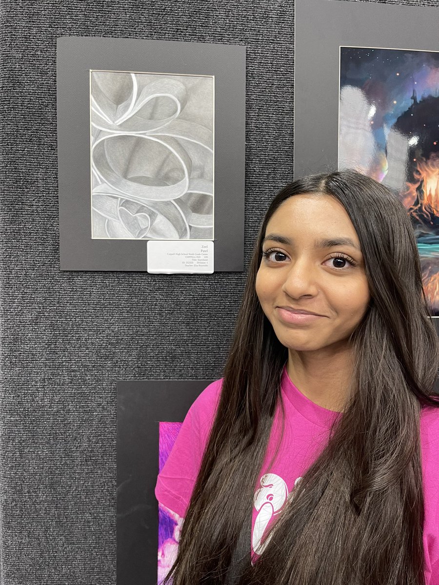 MrsReynoldsArt's tweet photo. Gorgeous work by CHS9 artist, Zeel - Styroheart State VASE โ23 #chs9family #chs9family #coppellart #taea #statevase #statevase2023 @CHS_9 @CoppellFineArts https://t.co/iQxq2S5P4w