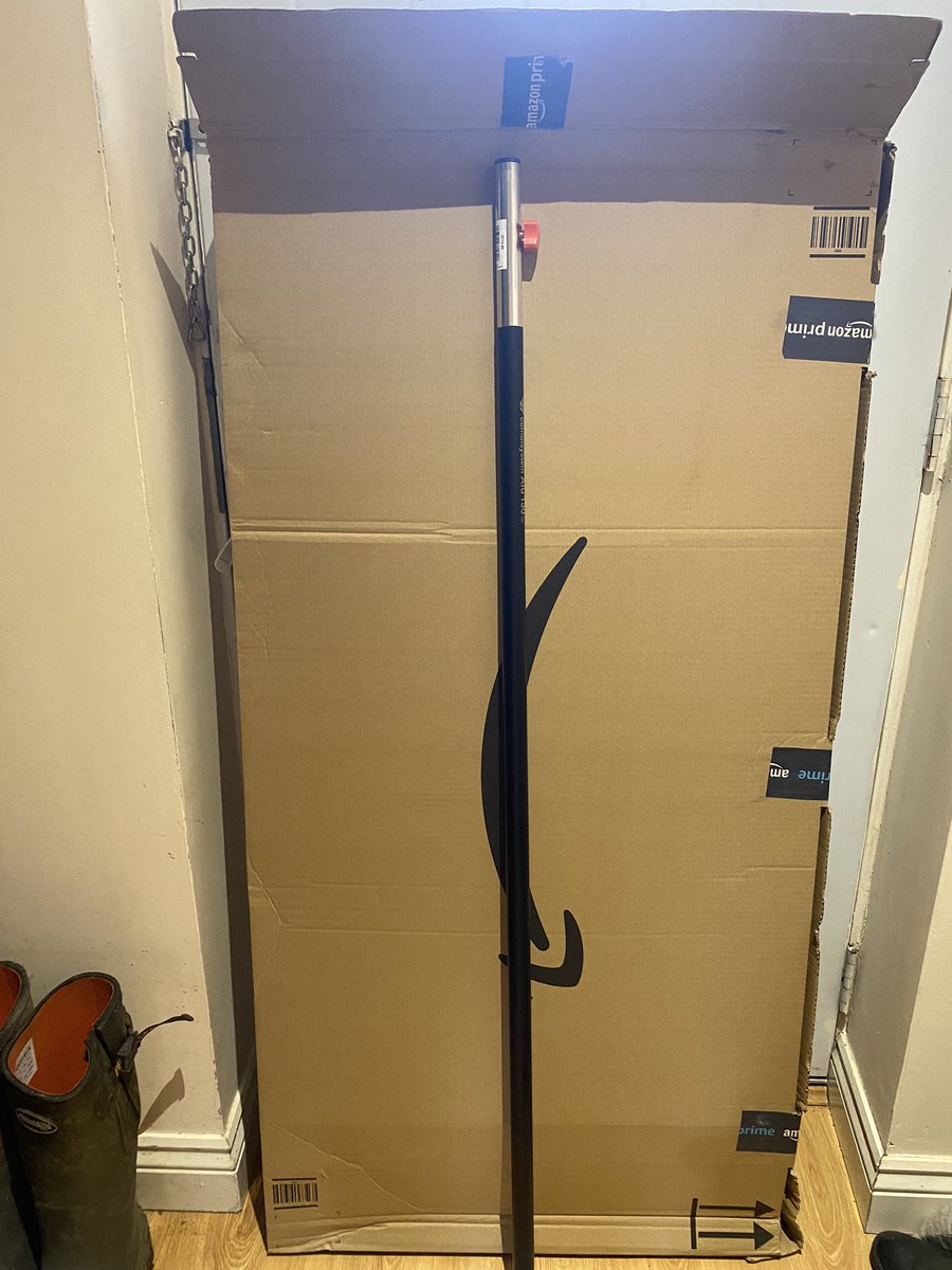 KTwad's tweet photo. Come on @AmazonUK you can do better, be better! https://t.co/2P0CeLd2Bx