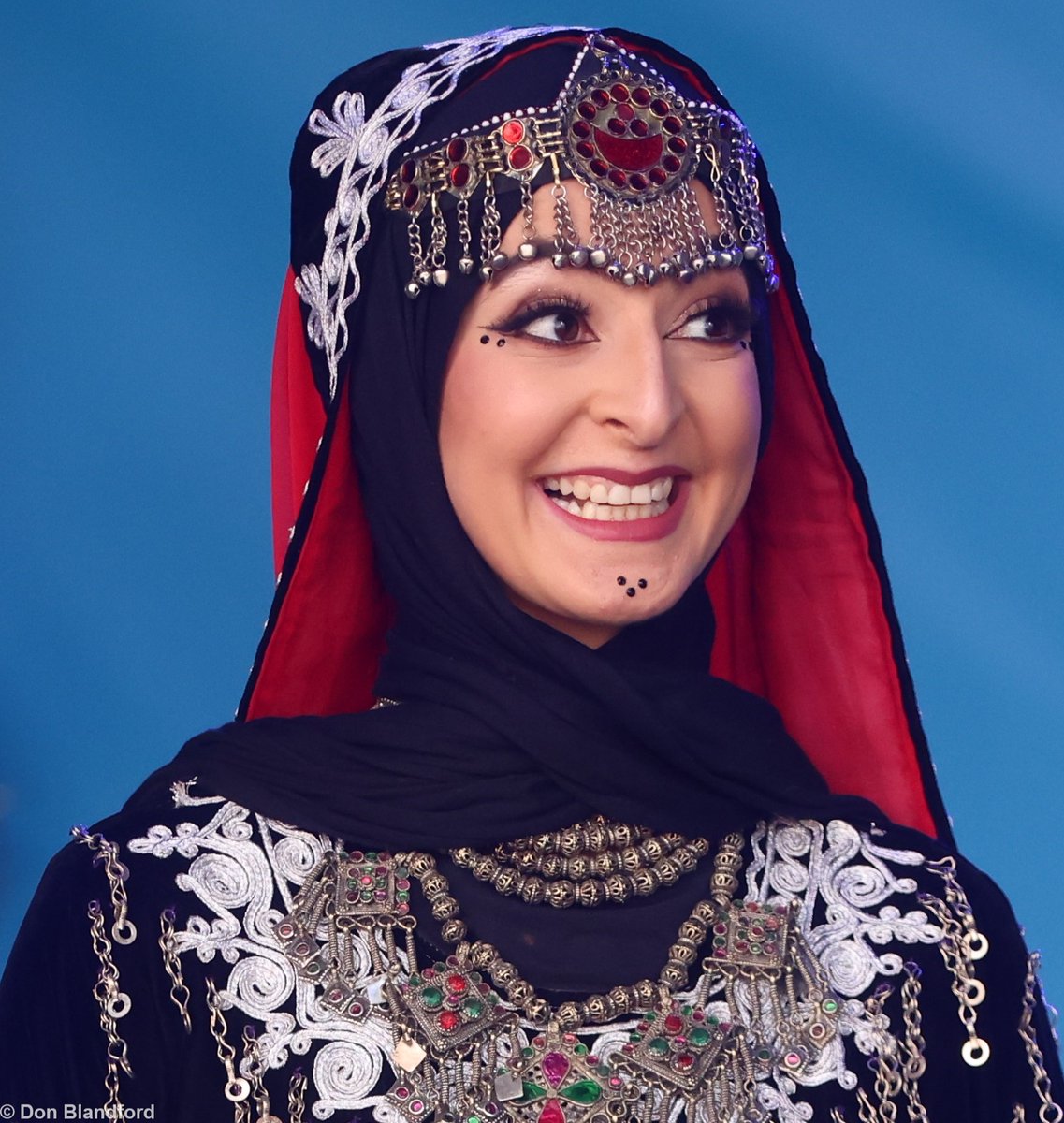 snapperchap's tweet photo. More snaps of the beautiful people at Eid In The Square 2023, Trafalgar Square, London 29-04-2023 @MayorofLondon @LDN_Culture #eidinthesquare @ariana_magazine @culturalstylewk @CulturalFashArt https://t.co/PMXT3plp19