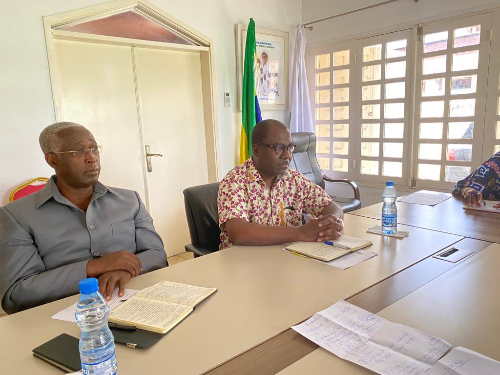 #Gabon2023 🔷 Les prochaines échéances de notre combat pour l'alternance étaient au coeur de mes échanges avec les autres présidents de partis de la Plateforme Alternance 2023 ce week-end. 
Merci à tous les Gabonais engagés pour l'avenir du pays, restons mobilisés.