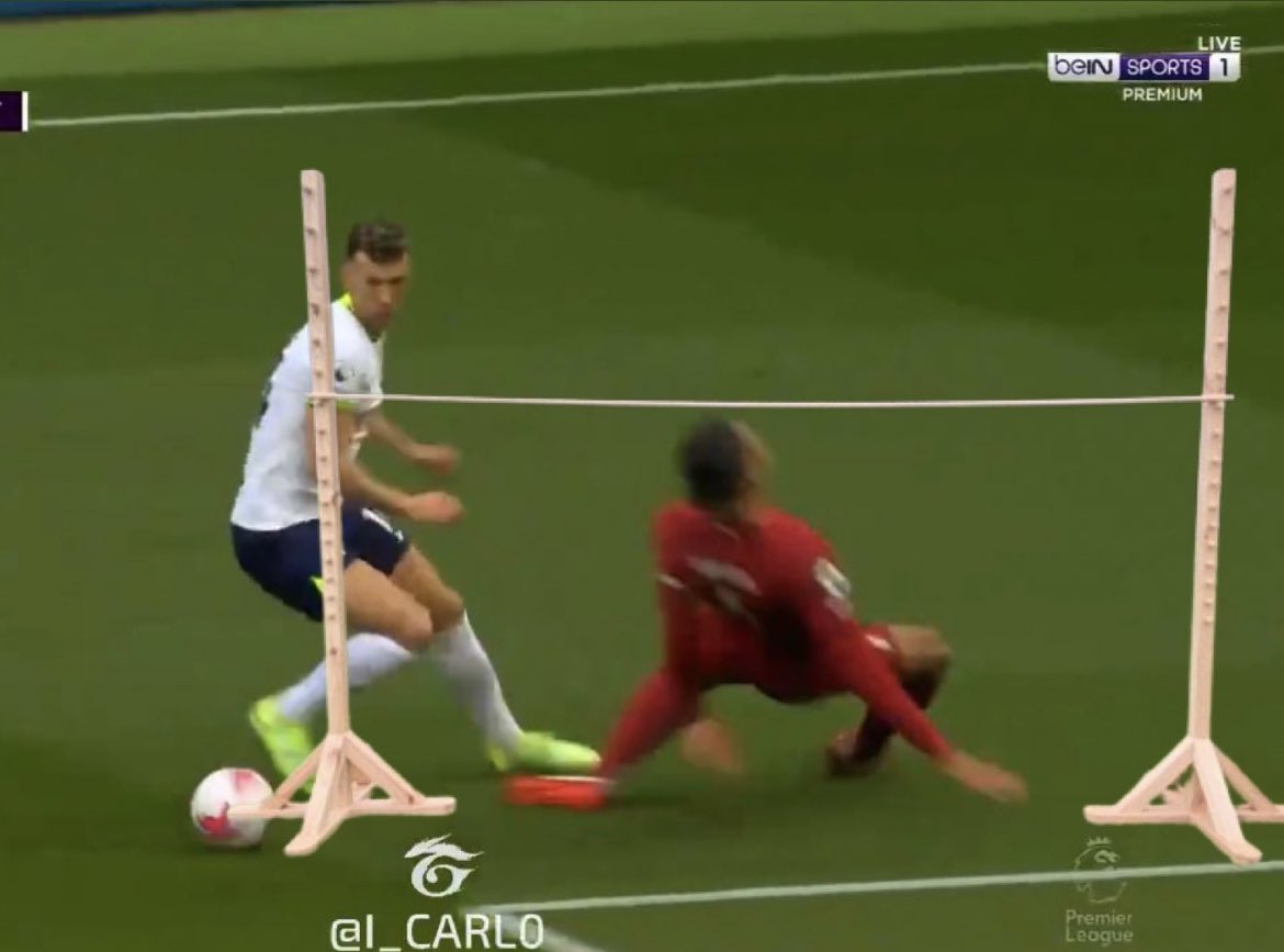 TrollFootball's tweet photo. It has started https://t.co/2HPp6M24nR