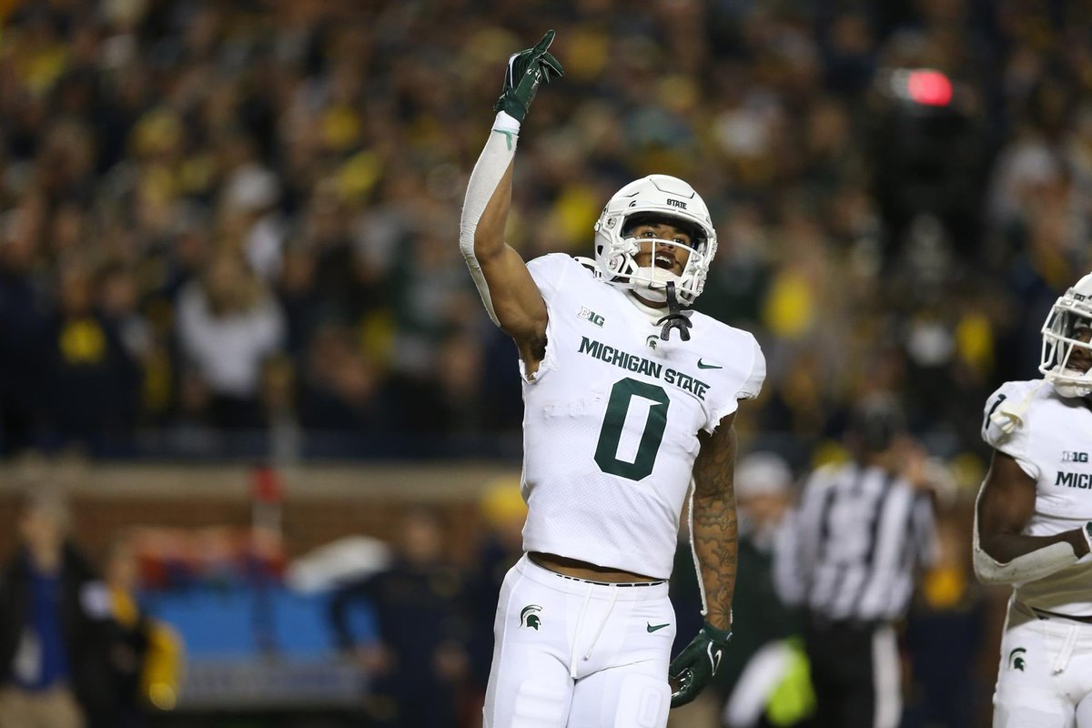BarstoolMSU's tweet photo. As much as it pains us… wishing the best of luck to Payton Thorne and Keon Coleman with their futures. Two guys who gave it their all in the green and white. Good luck to these two💚💚💚💚 https://t.co/WlcvcYdMzO