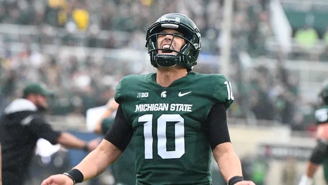 BarstoolMSU's tweet photo. As much as it pains us… wishing the best of luck to Payton Thorne and Keon Coleman with their futures. Two guys who gave it their all in the green and white. Good luck to these two💚💚💚💚 https://t.co/WlcvcYdMzO