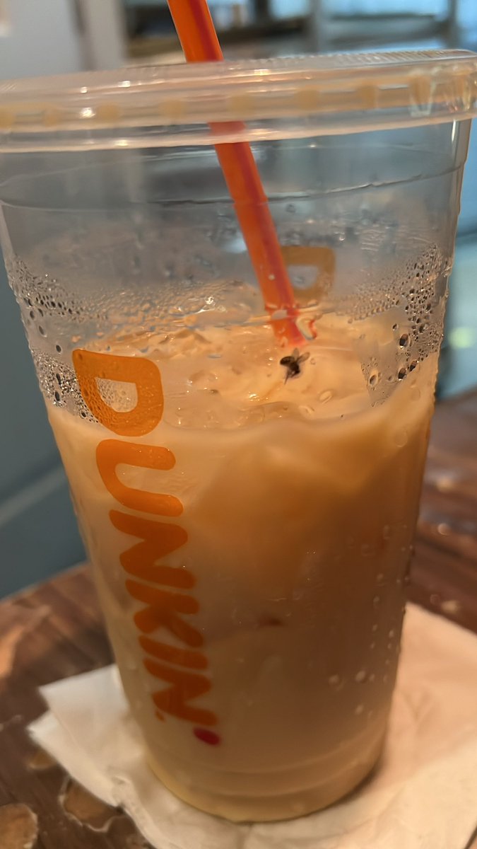 KierraShaye's tweet photo. just drinking my coffee minding my business and i notice this 🤢 @dunkindonuts imma need some compensation for my emotional distress https://t.co/WsDNe7SWAy