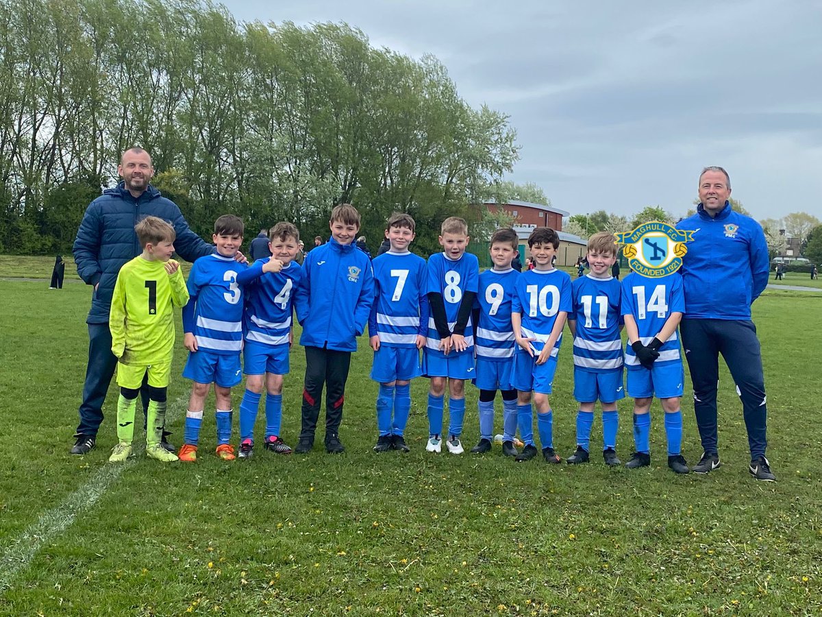 maghullfc_white tweet picture