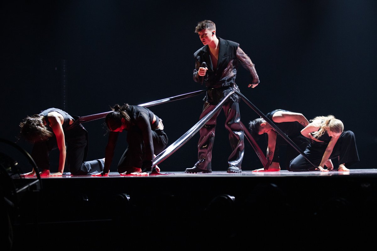 Eurovision's tweet photo. Remo from Switzerland brings his heartfelt and haunting ballad to Liverpool 🤍 #Eurovision2023 #Eurovision

➡️ https://t.co/VVdfhGIxdG https://t.co/HEp9ngq9o0