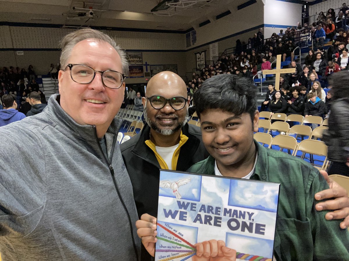 MorrisHucal's tweet photo. Congratulations to St. Mark CES student J. Chandarmohan whose plaque was designed for this year’s CEW! Thank you for your gift - thank you to his father for joining us at Mass today. “We are Many, We are One”. ⁦@HWCDSB⁩ ⁦@CatholicEdu⁩ ⁦@RobKosic⁩ https://t.co/J3K7Nf8cVp