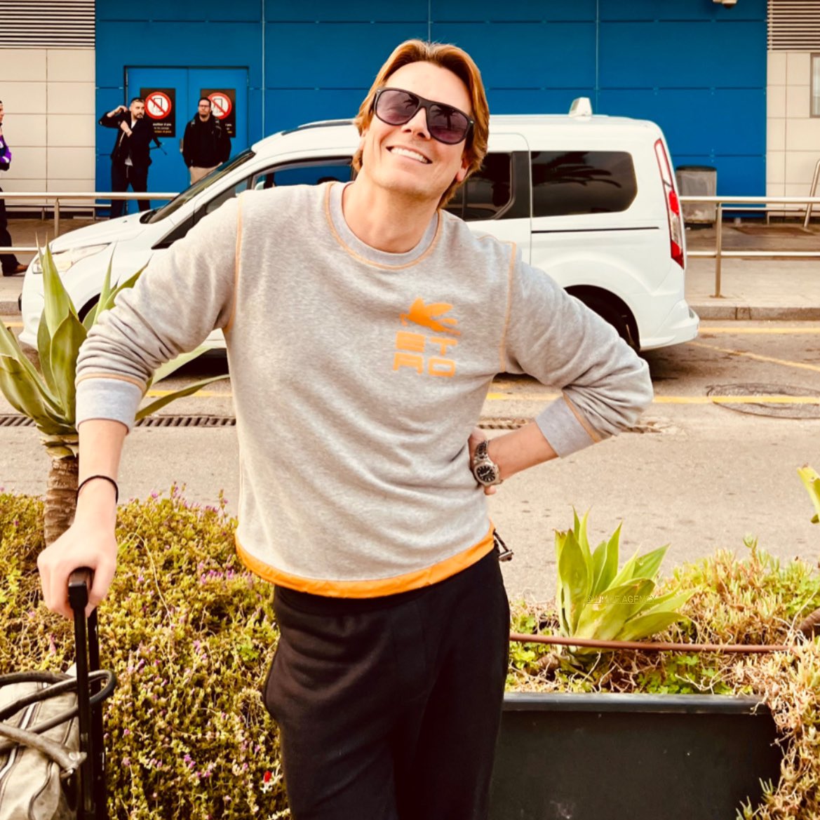 same old (love)story ** <a href="/WildeAgency/">Wilde Agency</a>