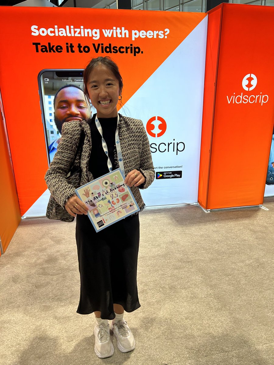 Vidscrip's tweet image. Awesome Vidscrip user alert! One of our newest users, Sara Lee, is here at our booth at AUA. She’s even signing copies of her own book, the ABC’s of Anatomy. We love Sara!
