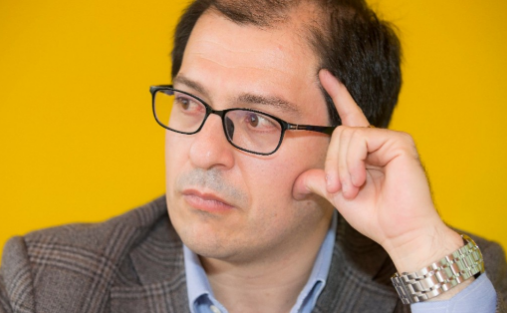 JuanPoe's tweet image. Sabían que la Fiscalía de Barbosa le dio un contrato el 12 de abril de 2023 a la empresa HITSS Colombia SAS por 1192 millones, cuya representante legal es Hilda Pardo Hasche hermana de Enrique Pardo Hasche, uno de los testigos del caso Uribe. ¿Qué hay detrás de esto? Hilo👇