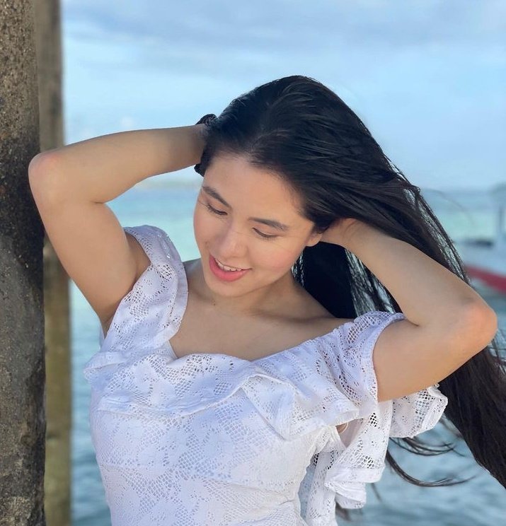 HAPPY 24TH BIRTHDAY KISSES 

<a href="/KissesDelavin/">Kisses Delavin</a> 
#KissesDelavin