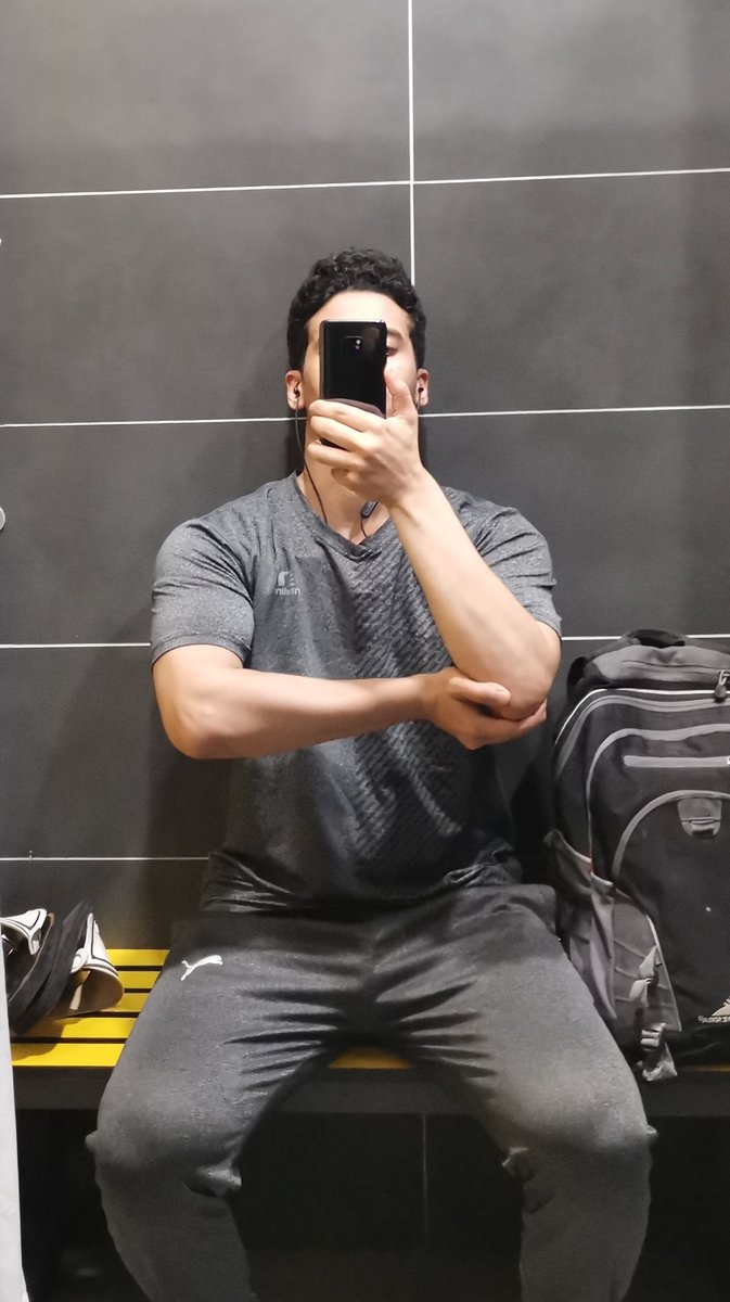 oPain_'s tweet photo. W pull day https://t.co/wiUpV2XNos