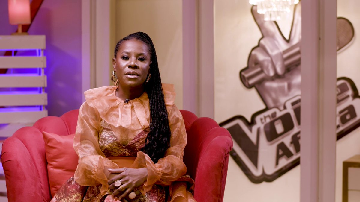 Airtel_Ug's tweet photo. #TeamAwilo has a total of eight talents and #TeamJaydee has a total of four talents. It is going to be an exciting show. As usual, @gaetanokagwa and @AkandeDakore  are our pilots. Now let us see who brought the heat to the blinds.
#TheVoiceAfrica #ConnectedbyAirtel https://t.co/x4mTvuHz84