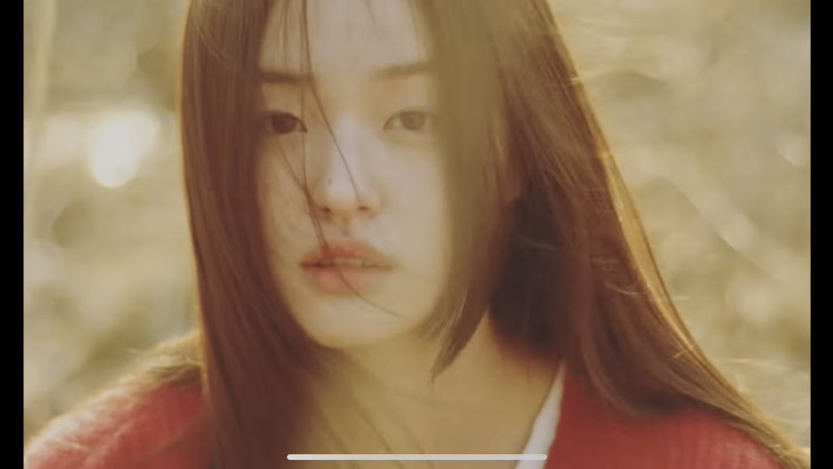 mriessi's tweet photo. but this actress is so gorgeous and her acting skills is just.. wow no wonder why belift chose her over me chz https://t.co/TeI4l7txDp