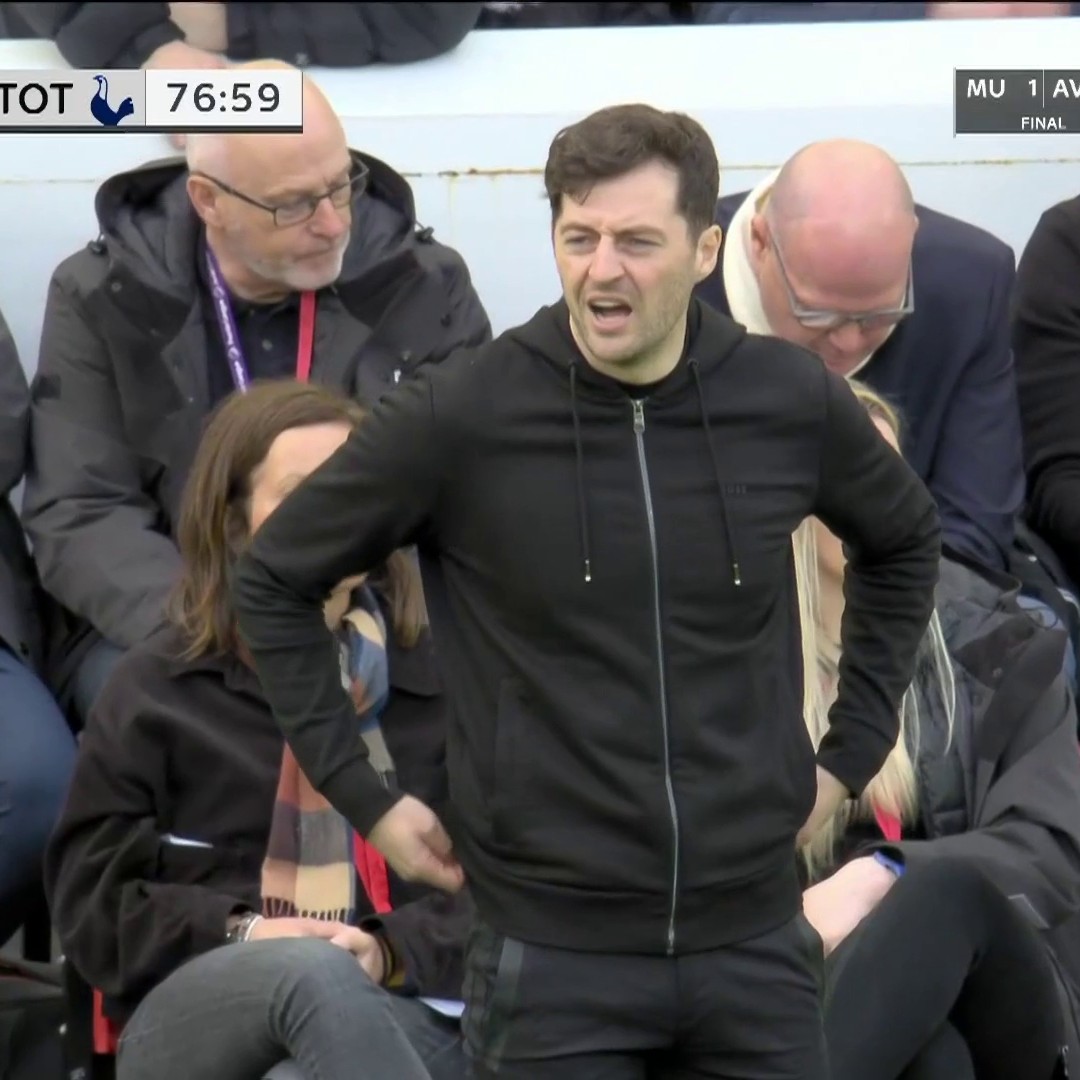  #LIVTOT”